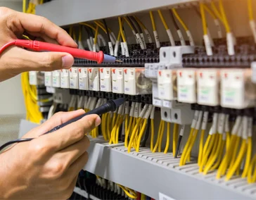 Работа с электрикой.