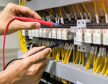 Работа с электрикой.